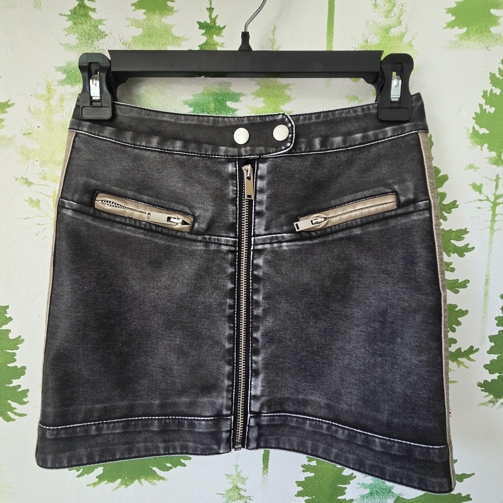 Juniors' SO Vintage Washed Faux Leather Mini Skirt